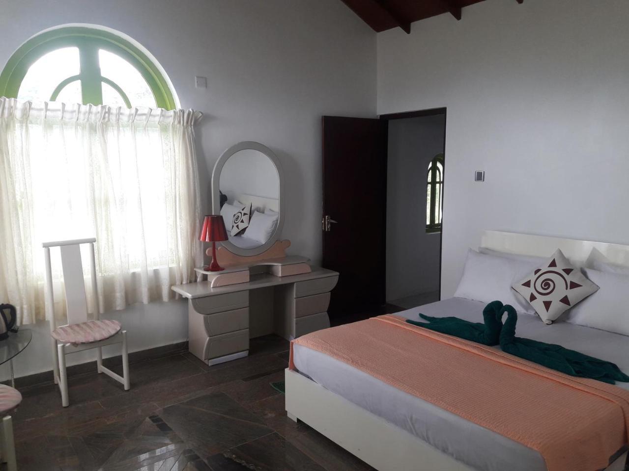 Kandy La Grande Holiday Resort Dış mekan fotoğraf