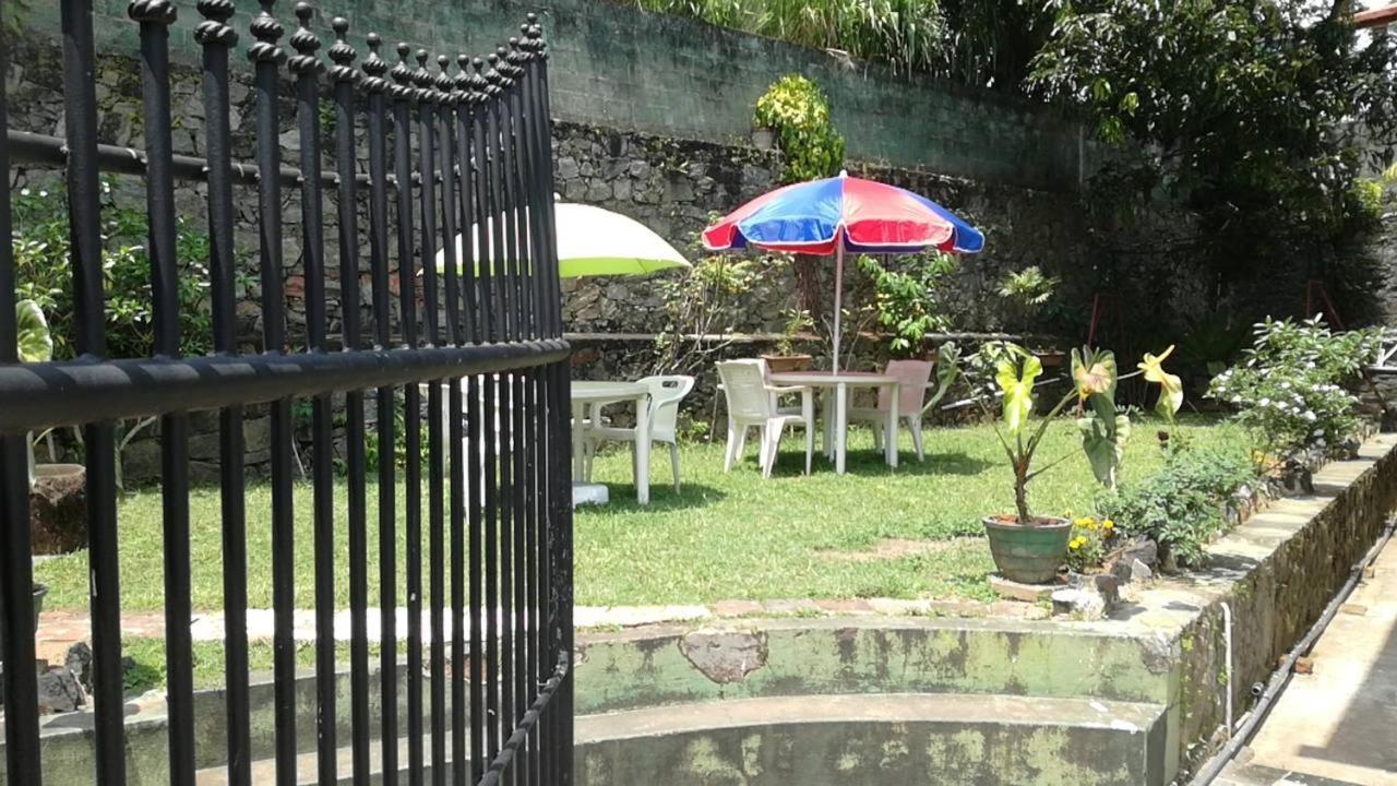 Kandy La Grande Holiday Resort Dış mekan fotoğraf